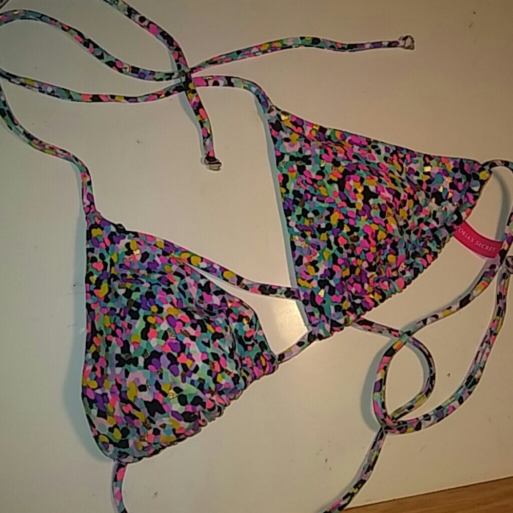VS bikini top